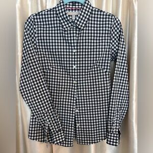 Banana Republic Women's Fitted Non Iron Black & White Checkered Shirt EUC Size 4